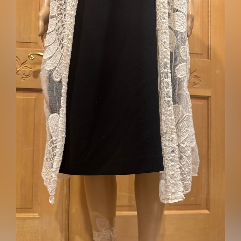 Rebellion Again White Summer Boho Giant Floral Lace Swim Coverup Sz S - Picture 8 of 8